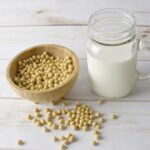 大豆だけでIGF-1を上げるには豆乳を毎日1.7L以上飲まないといけない｜栄養学サイトのNutritionFacts.orgを見よう